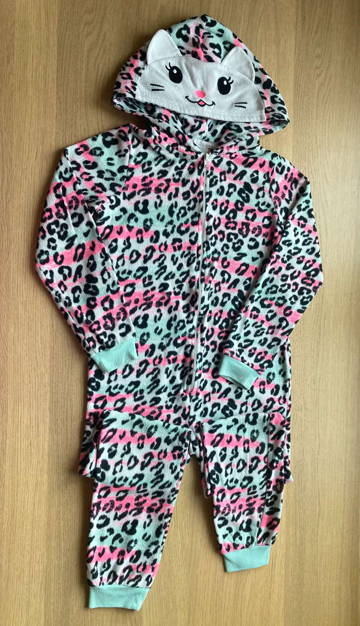 Bundle Two Fleece Onesie Pajamas, Size 6, Kids 6/6X (extra small)