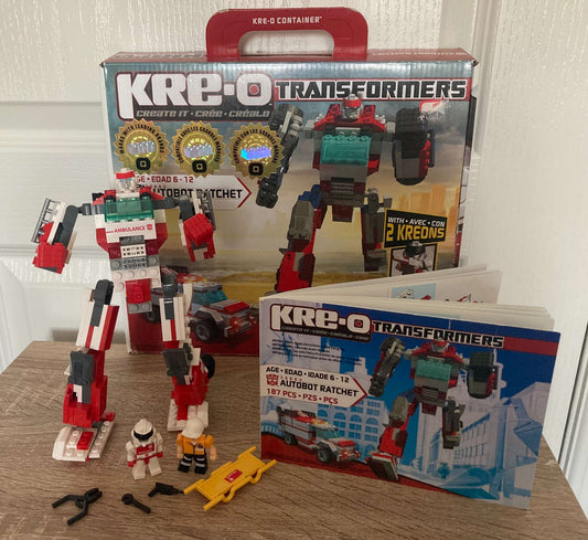 Kre-O Transformers Autobot Ratchet Construction Set