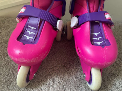 Roller Skates w/ Adjustable Size, Size 9-10,5, Shoes 9.5 (Toddler:2-4yr)