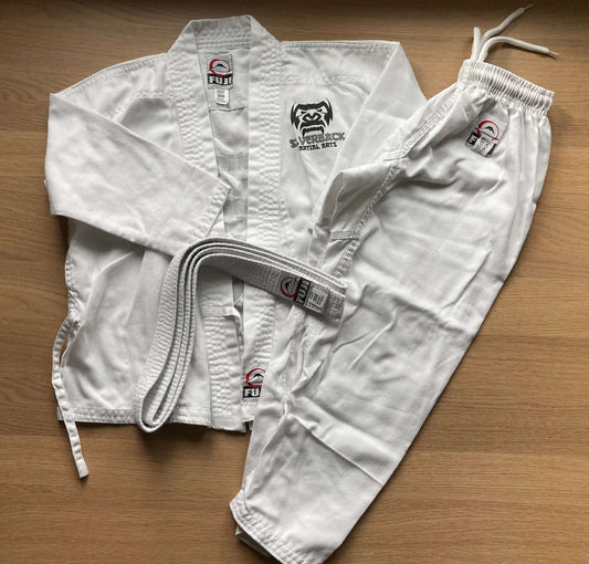 Kimono for Martial Arts by Fuji, Size 000 (3-5 yo), Kids 4/4T