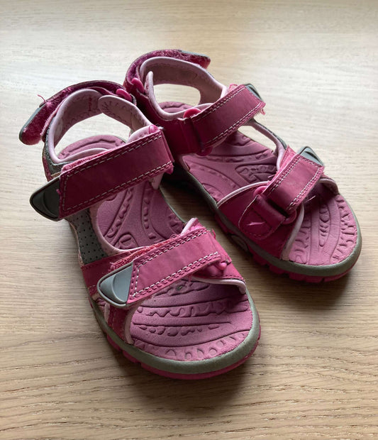 Pink Sandals by Khombu, Size 12, Shoes 12 (Toddler:2-4yr)