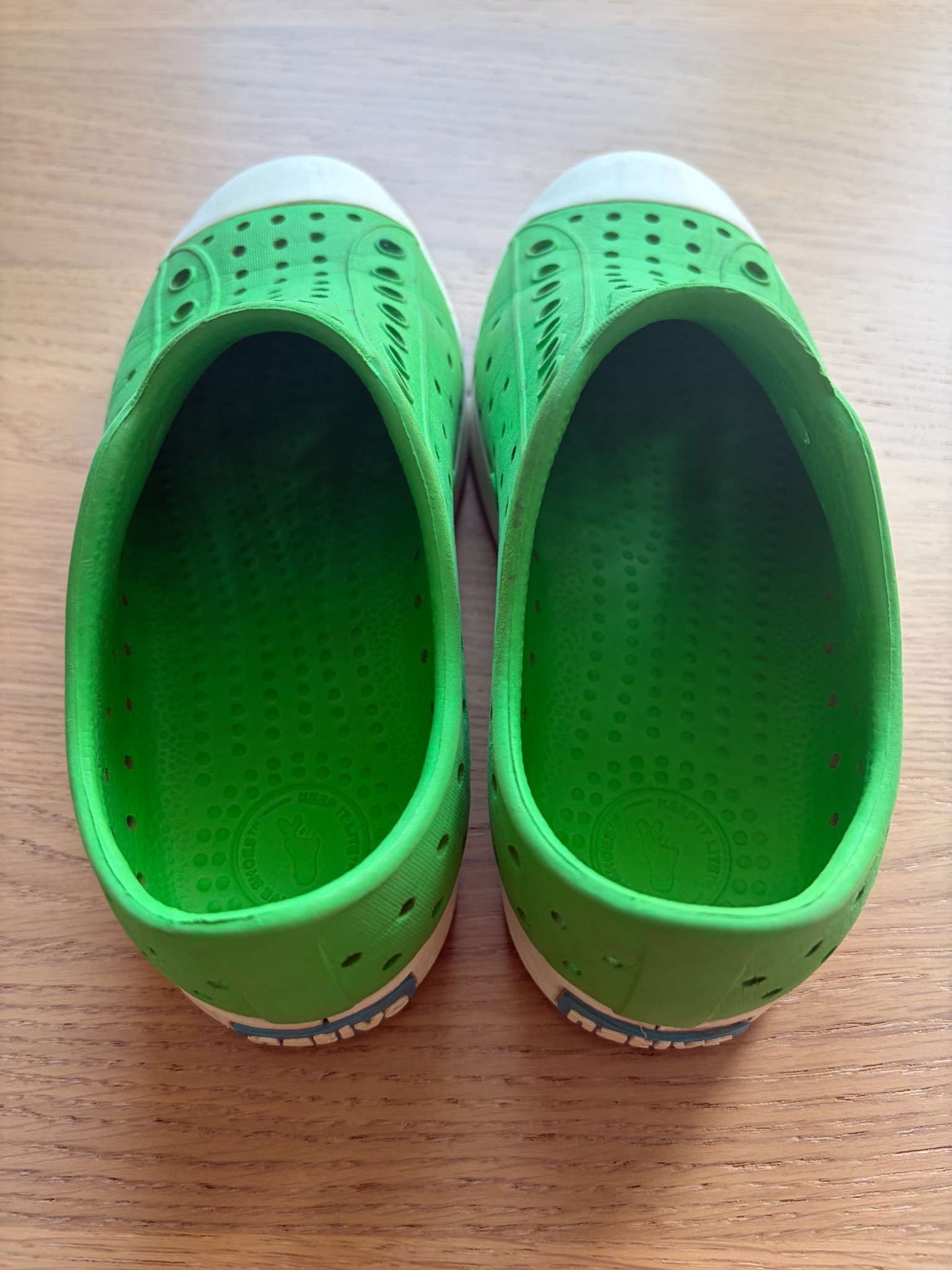 Green Apple Native Shoes Size 12, $60, Shoes 12 (Toddler:2-4yr)