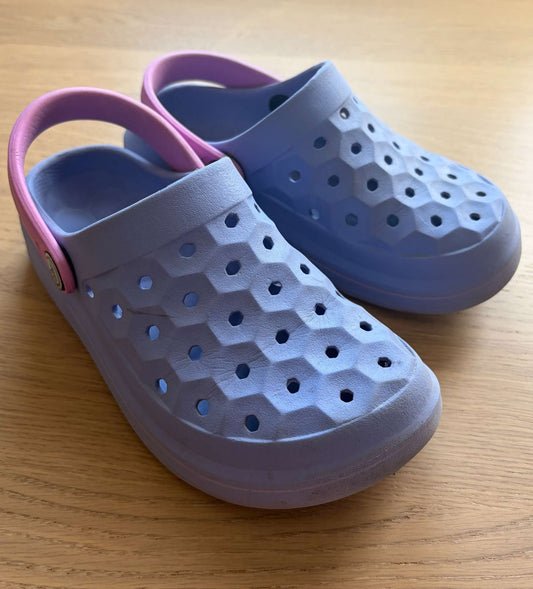 Purple Water/Garden Shoes, Size 12/13, Shoes 12.5 (Kids:4-8yr)
