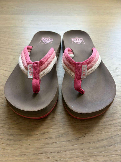 Flip Flops by Reef, Size 13, Shoes 13 (Kids:4-8yr)