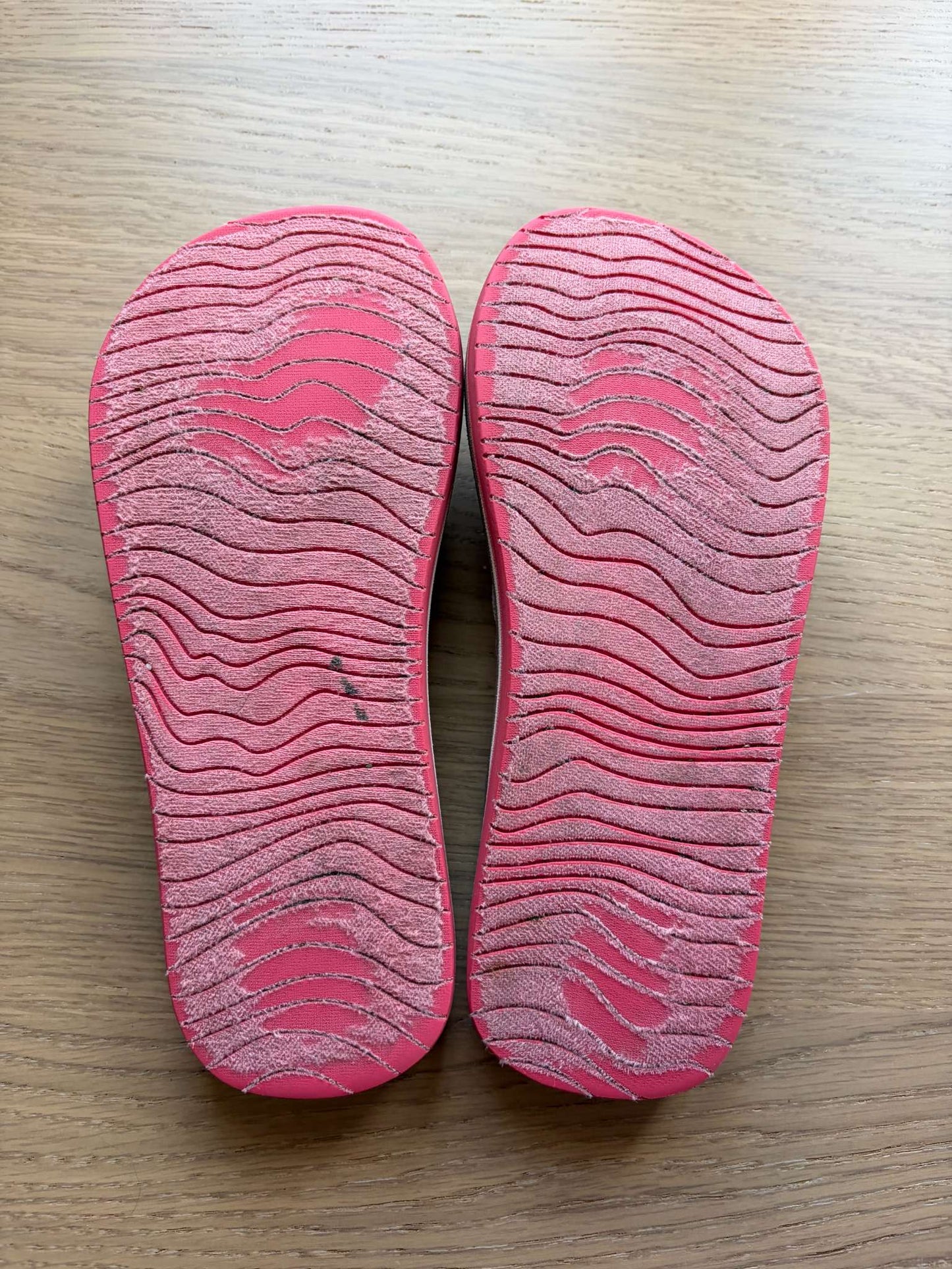 Flip Flops by Reef, Size 13, Shoes 13 (Kids:4-8yr)