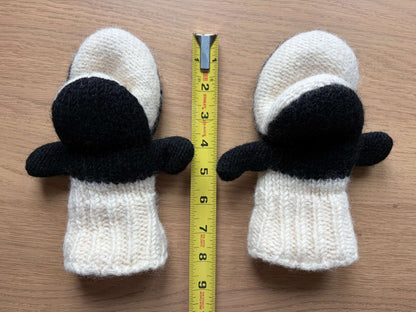 Orca Mittens, Size 4-7, Kids 5/5T