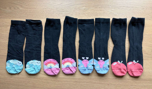 Bundle 4 Pairs of Socks, Size 8,5-12