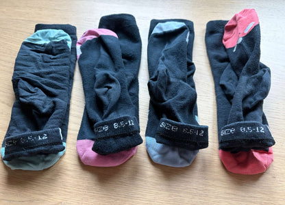 Bundle 4 Pairs of Socks, Size 8,5-12
