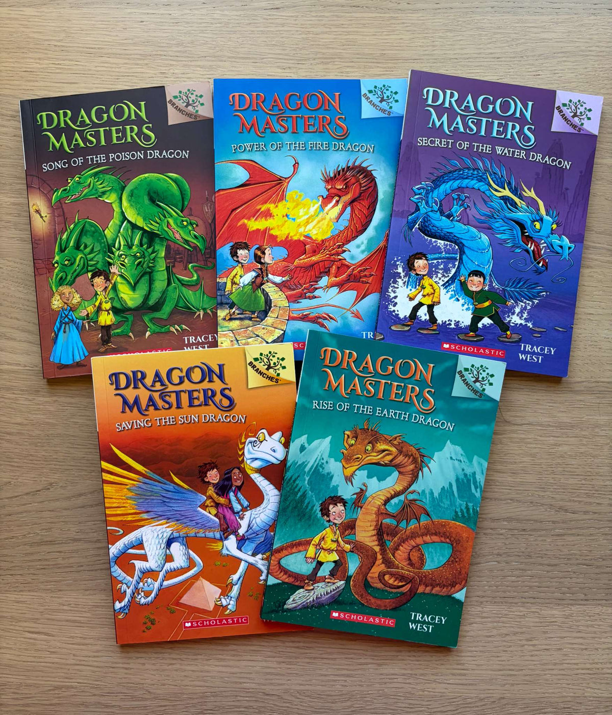 Bundle Dragon Masters 5 Books & Case