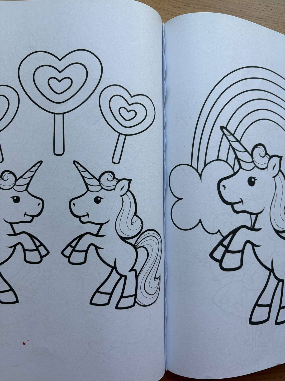Unicorns Jumbo Colouring Book