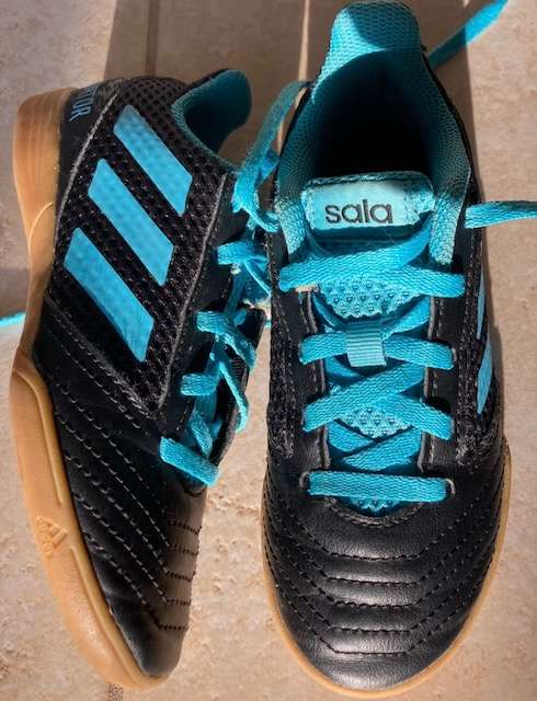 Adidas indoor soccer shoes, Size 12C, Shoes 12 (Toddler:2-4yr)