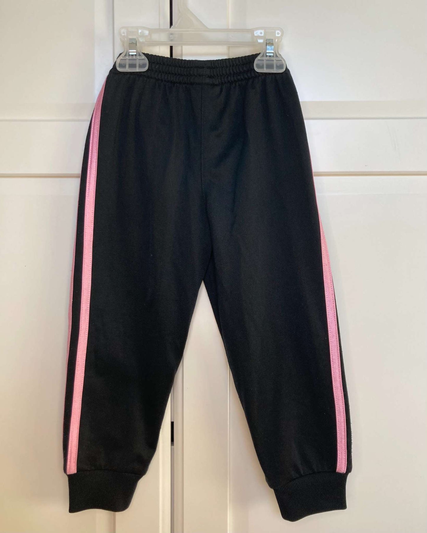 Adidas black & pink girls sweatpants. 3T, Kids 3T