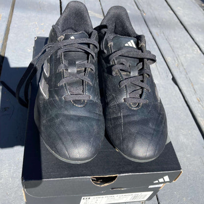 Soccer cleats, Adidas, Big Kid Size 4.5, Shoes 4.5 (Big Kids:8–12yr)