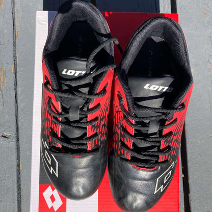 Soccer cleats, Big Kid size 3, Lotto, Shoes 3 (Kids:4-8yr)
