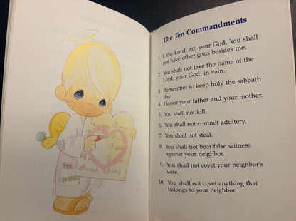 Precious Moments Book of Prayers Catholic Edition, Rememberance of my First Communion - New Unused