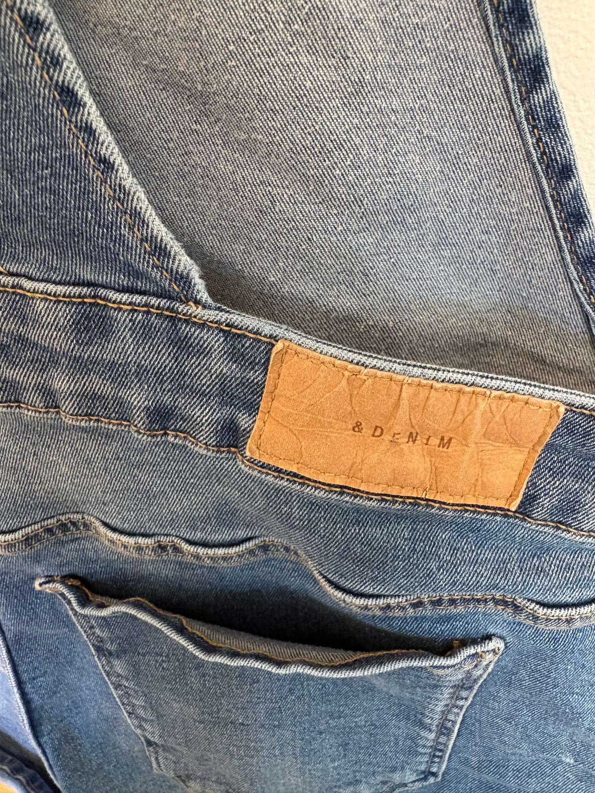 Jean short overalls, Maternity M (8-10)