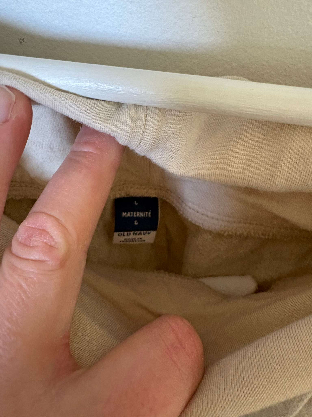 Cream Shorts, Maternity L (12-14)