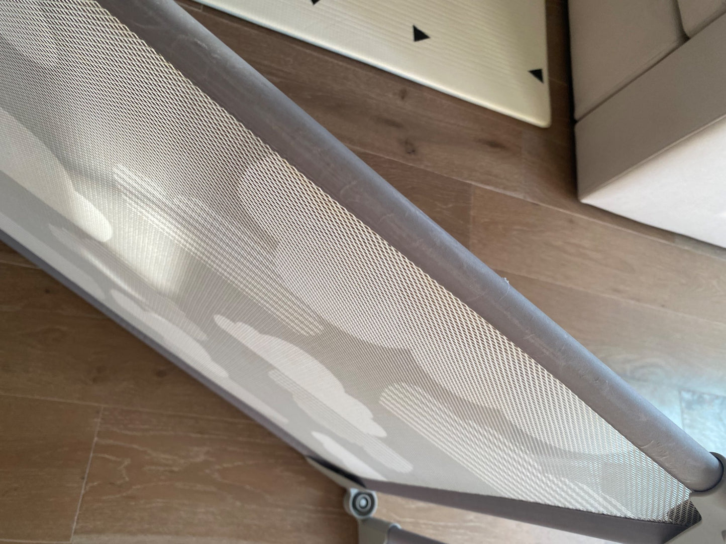 Skip Hop Expandable Baby Gate, Playview Enclosure, Silver Lining Cloud