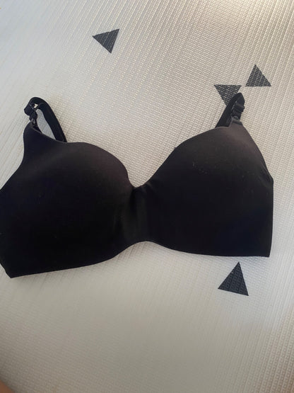 La Vie en Rose Black Nursing Bra , Maternity XL (16-18)