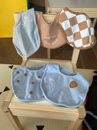 Lassig bibs Blue and Tan Set of 5