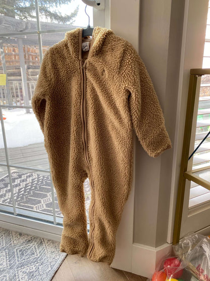 Sherpa Teddy Outerwear Onesie Retail $60, Kids 24 Month (18-24M)