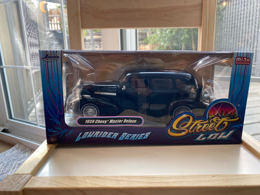 1939 Chevy Master Deluxe, Black - 1