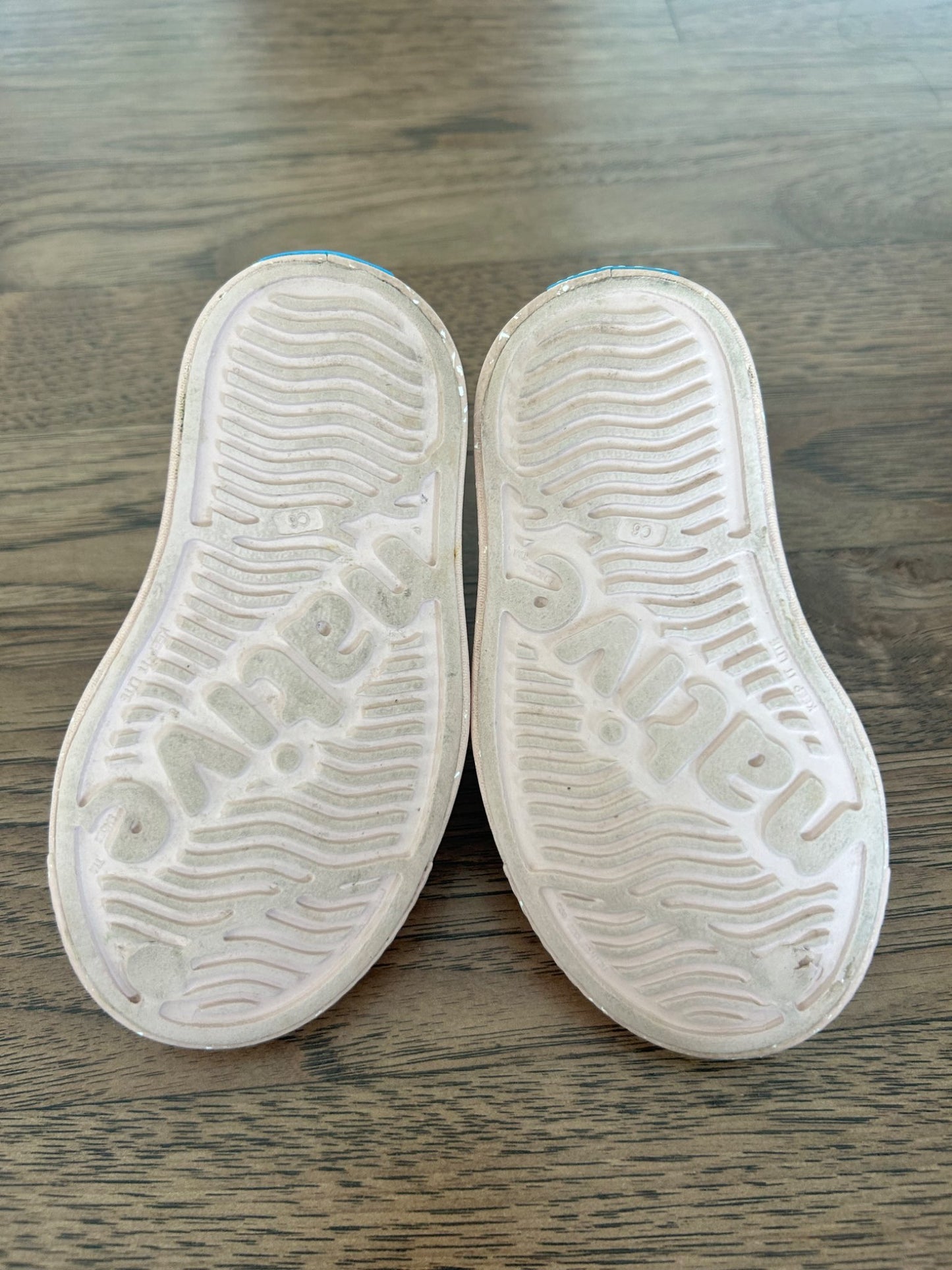 Natives Pink - Size 6 Toddler , Shoes 6 (Walkers:12-24 mth)