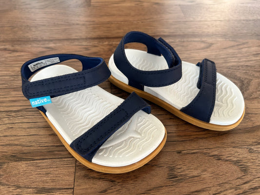 Native sandals - Size Toddler 7, Shoes 7 (Walkers:12-24 mth)