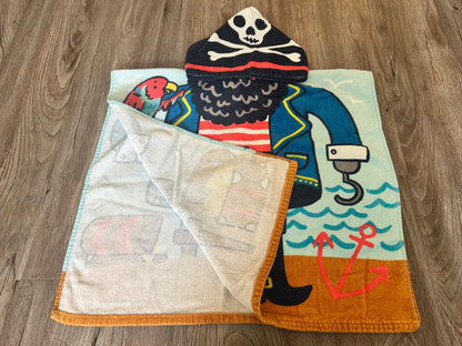 Pirate Hooded Towel - Age 1-5  (2)