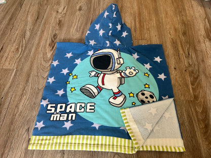 Space Astronaut Hooded Towel - Age 1-5 (1)