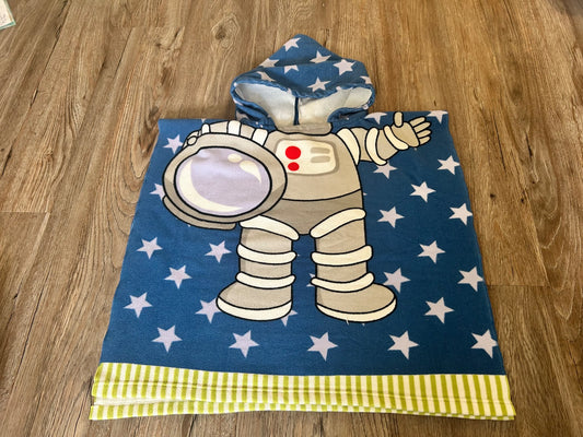 Space Astronaut Hooded Towel - Age 1-5 (2)