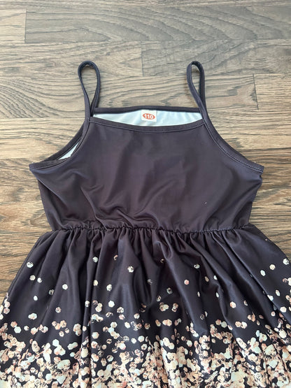 2 x dresses Sz 4/5, Kids 4/4T