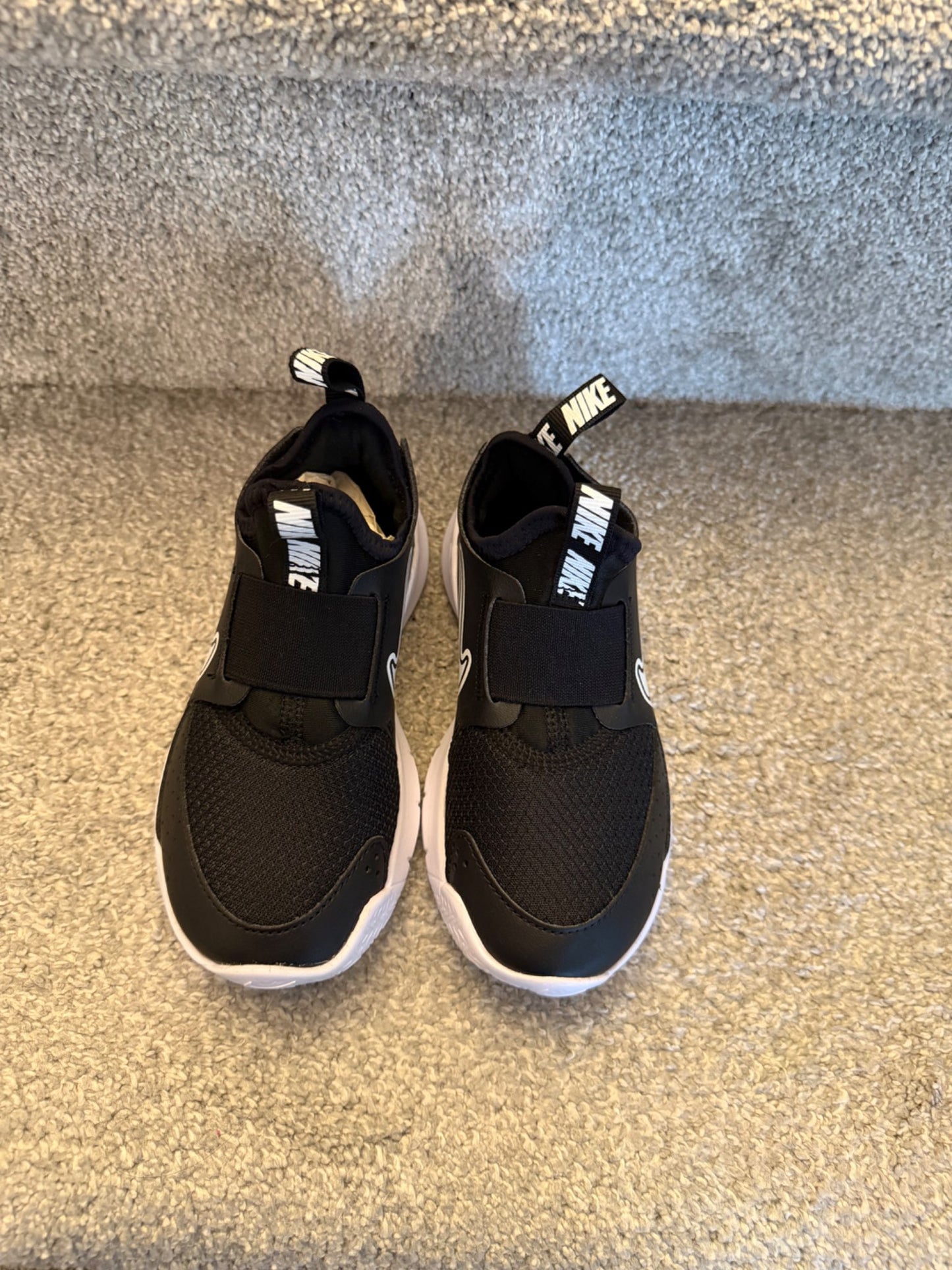 Nike Flex Runner size 10, Shoes 10 (Toddler:2-4yr)