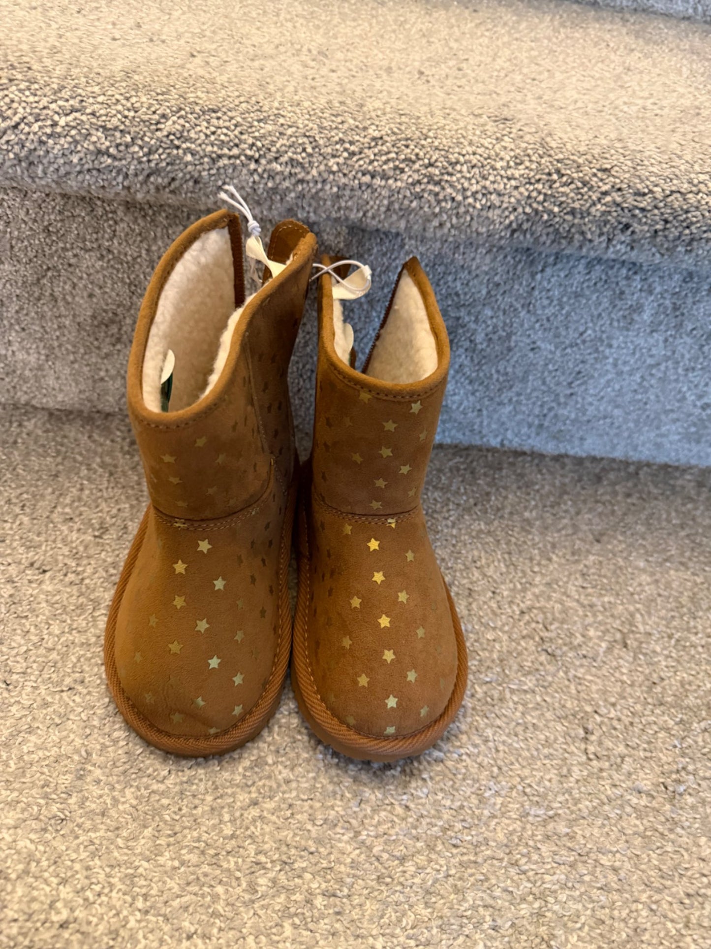 Gap boots size 9, Shoes 9 (Toddler:2-4yr)