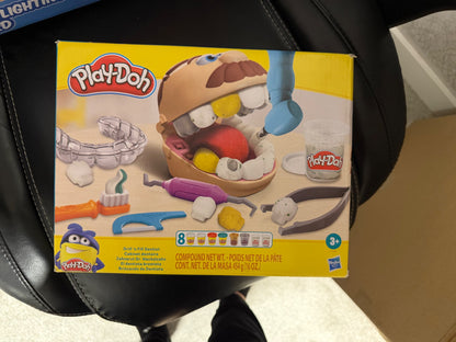 Playdoh drill n fill dentist toy