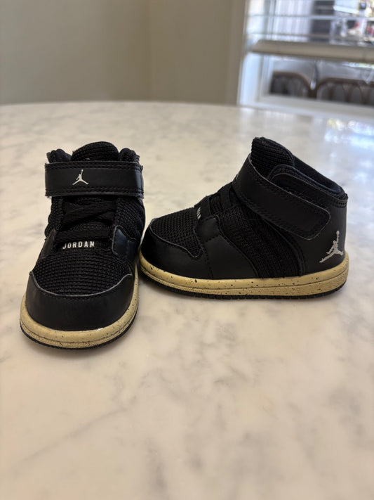 Jordan Sneakers, Shoes 4 (Baby: 0-12 mth)