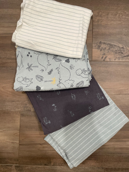 Carters 4 pack receiving blankets