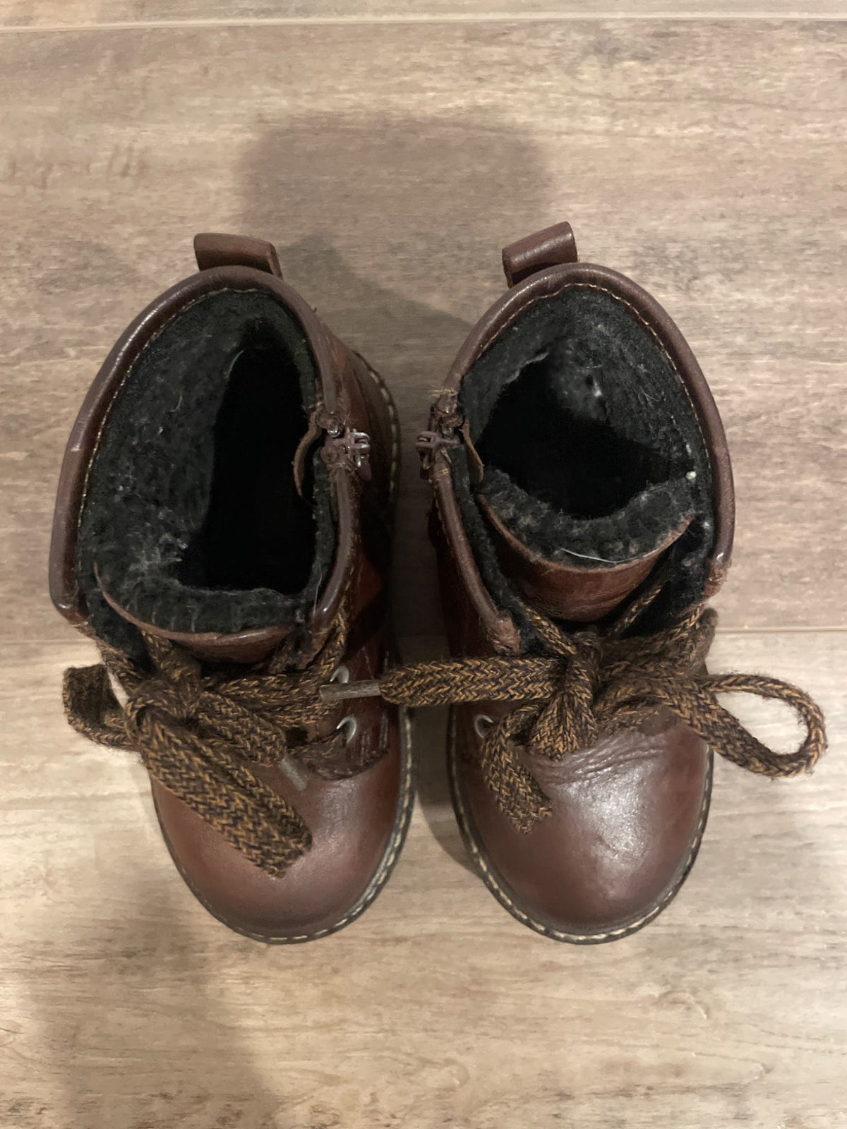 Toddler boys dressy boots size 21 (size 5.5), Shoes 5.5 (Walkers:12-24 mth)