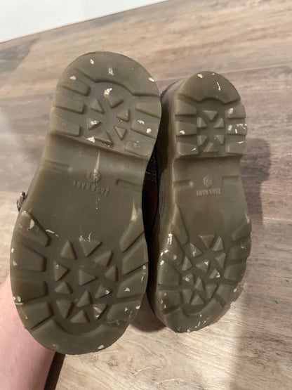 Toddler boys dressy boots size 21 (size 5.5), Shoes 5.5 (Walkers:12-24 mth)