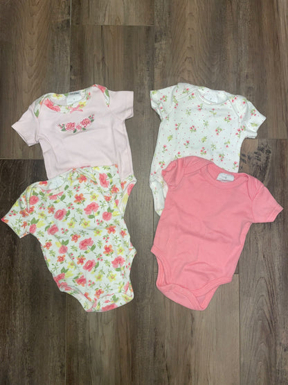 Onesies size 0-3months , Kids 3 Month (0-3M)