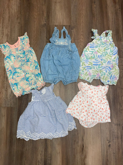 Rompers and dress bundle 3-6months, Kids 6 Month (3-6M)