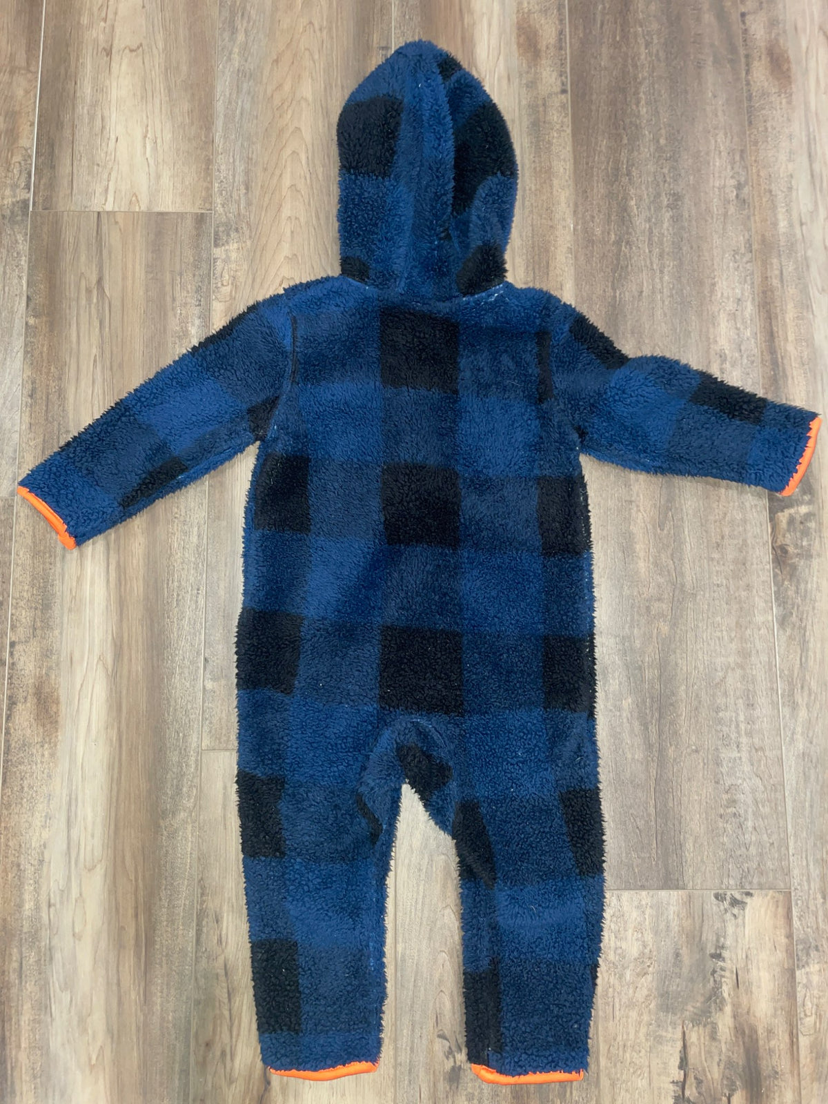 One piece fleece suit size 18-24months, Kids 24 Month (18-24M)