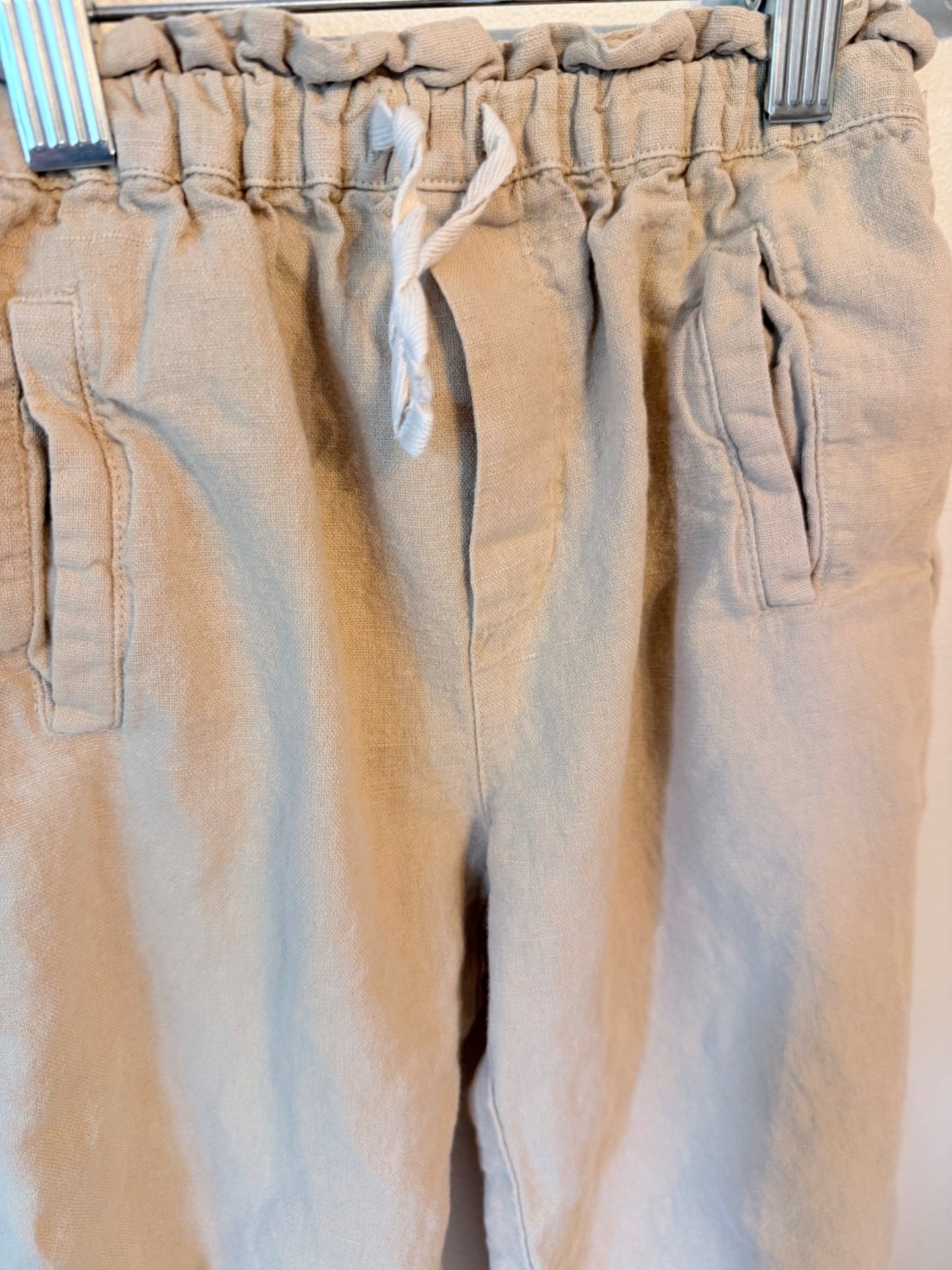 Zara paper bag pants 5T retails $30 VGUC, Kids 5/5T