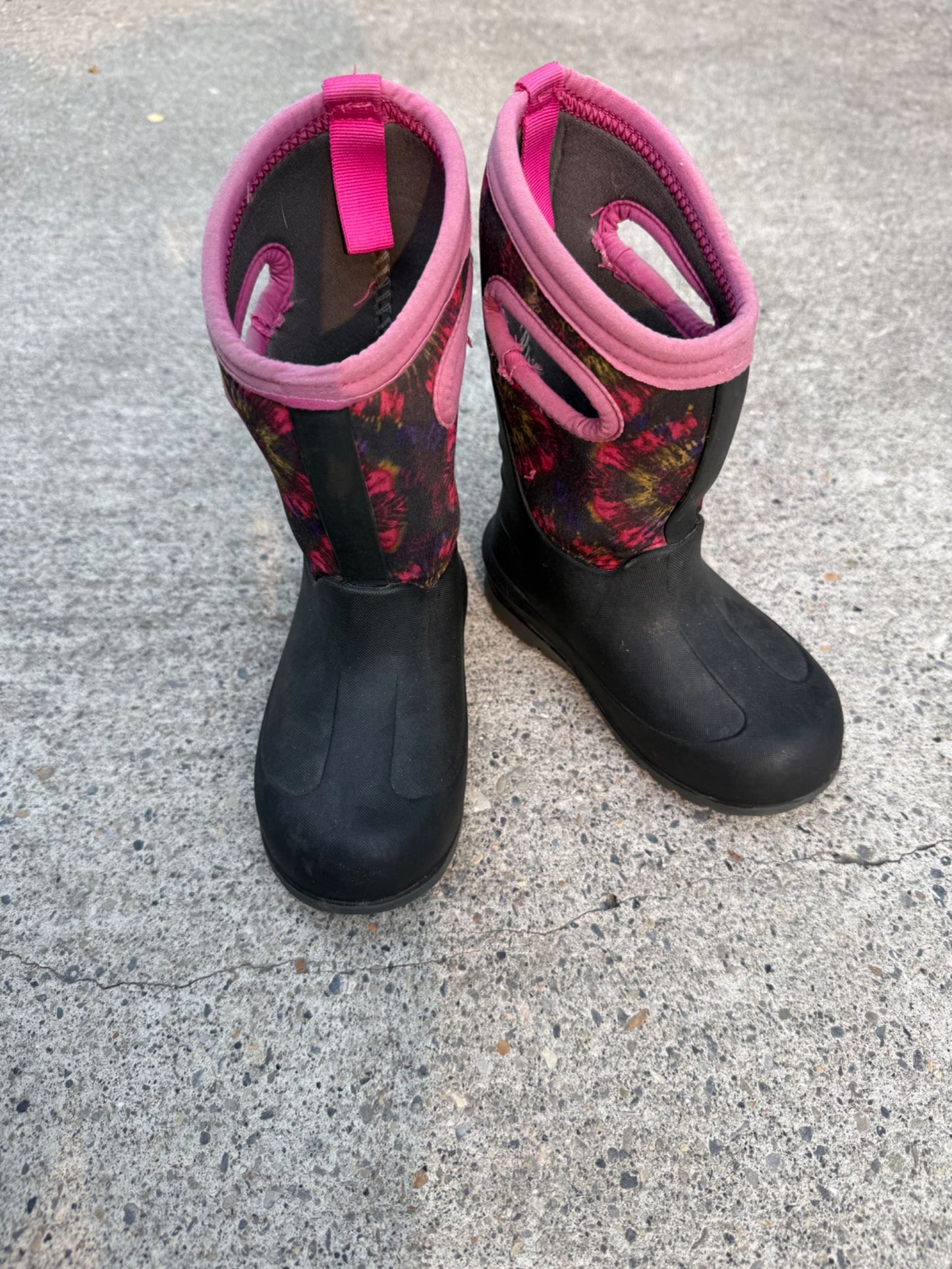 BOGS kids Winter Boots size 9 VGUC Retails$115, Shoes 9 (Toddler:2-4yr)