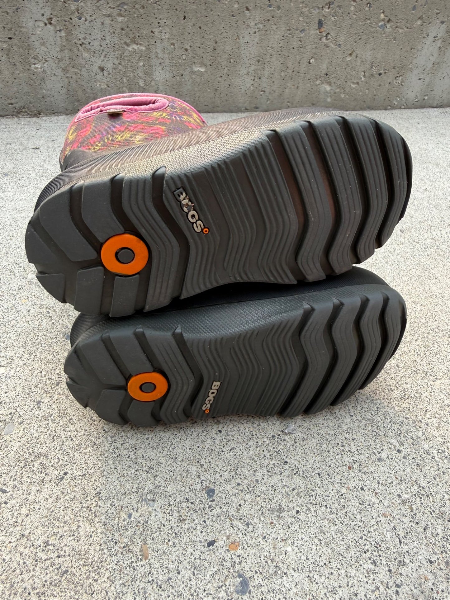 BOGS kids Winter Boots size 9 VGUC Retails$115, Shoes 9 (Toddler:2-4yr)