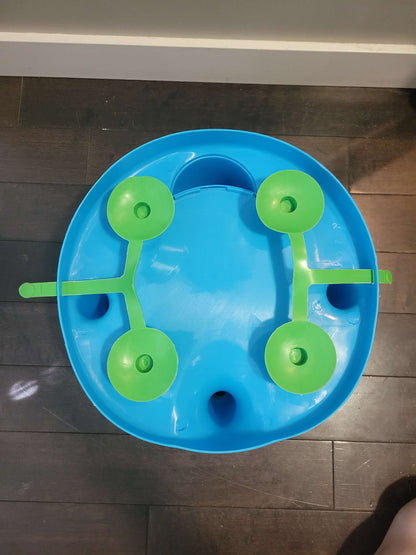 Baby bath seat and wash clothes