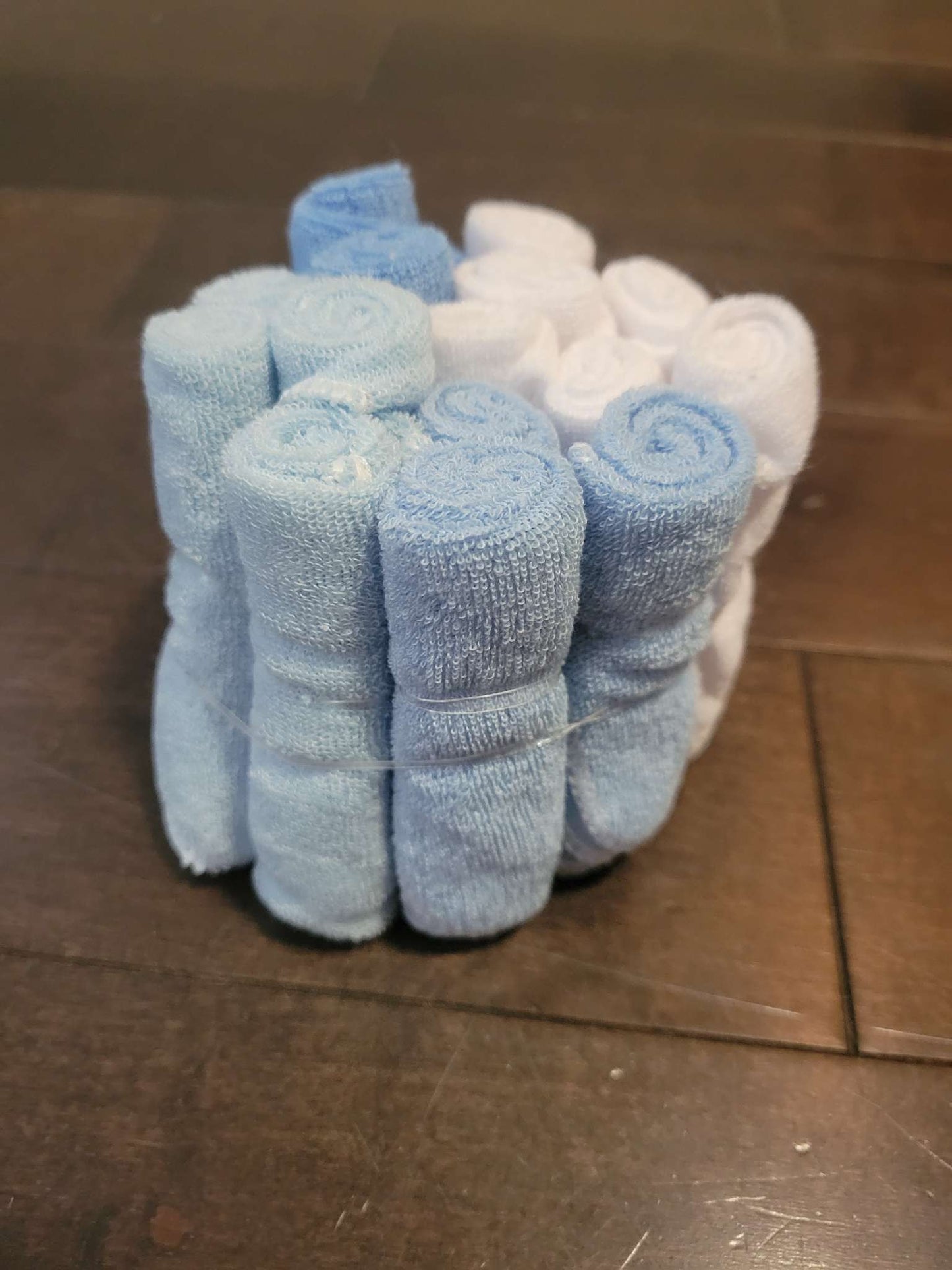Baby bath seat and wash clothes