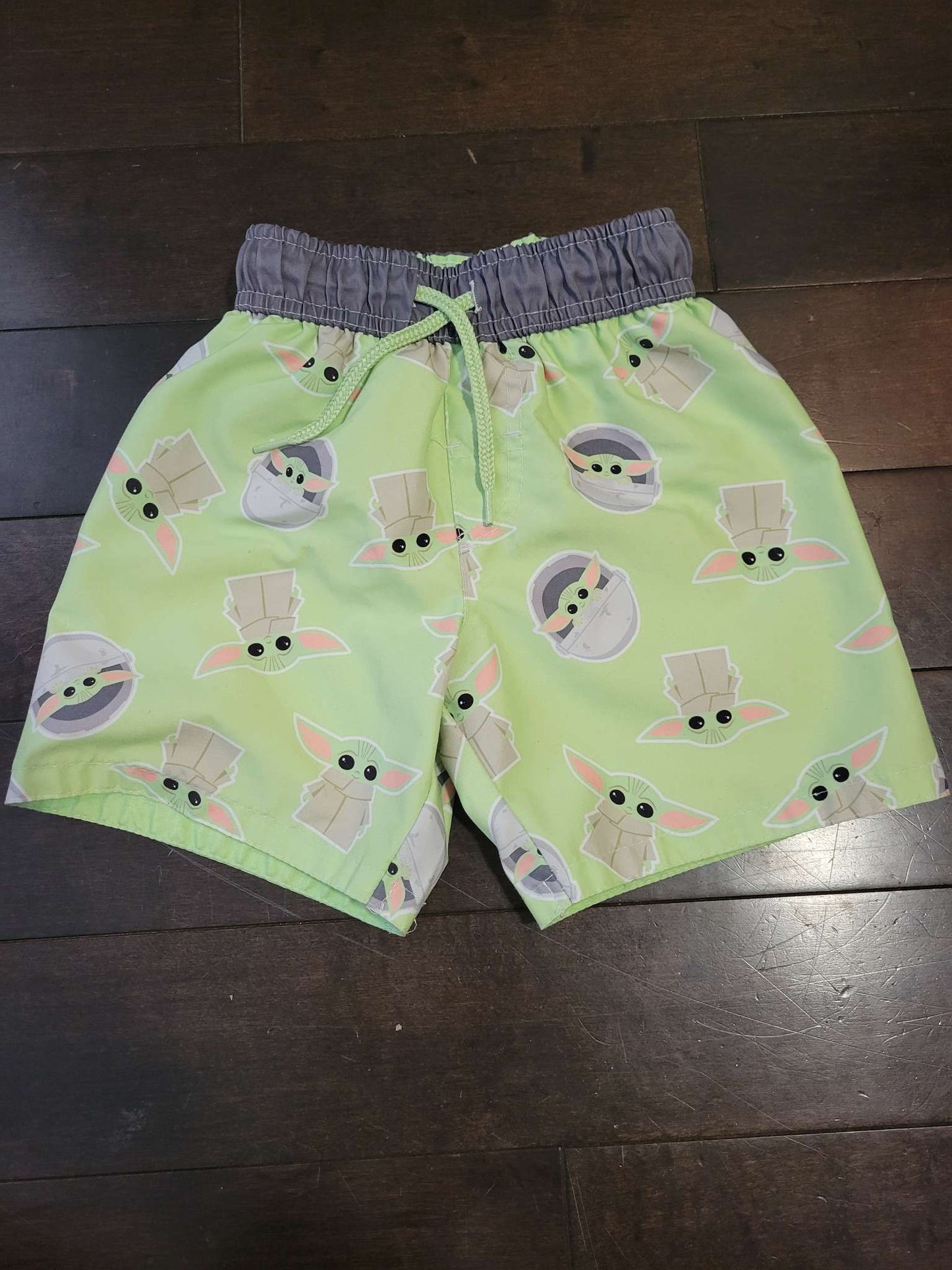 Star Wars Toddler 2 piece Swimsuit and Sandles, Kids 2T