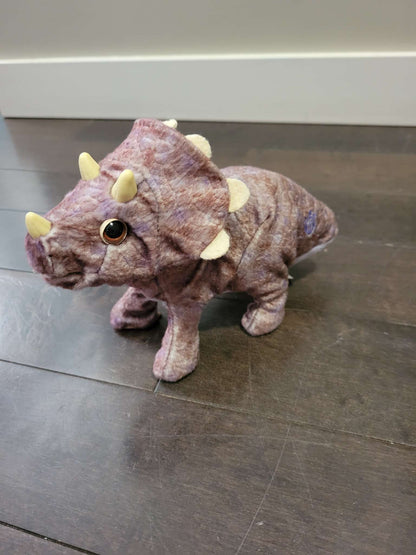 Dinasour toy