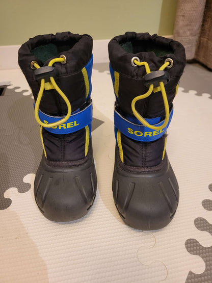 Sorel Winter boots 8T, Shoes 8 (Toddler:2-4yr)